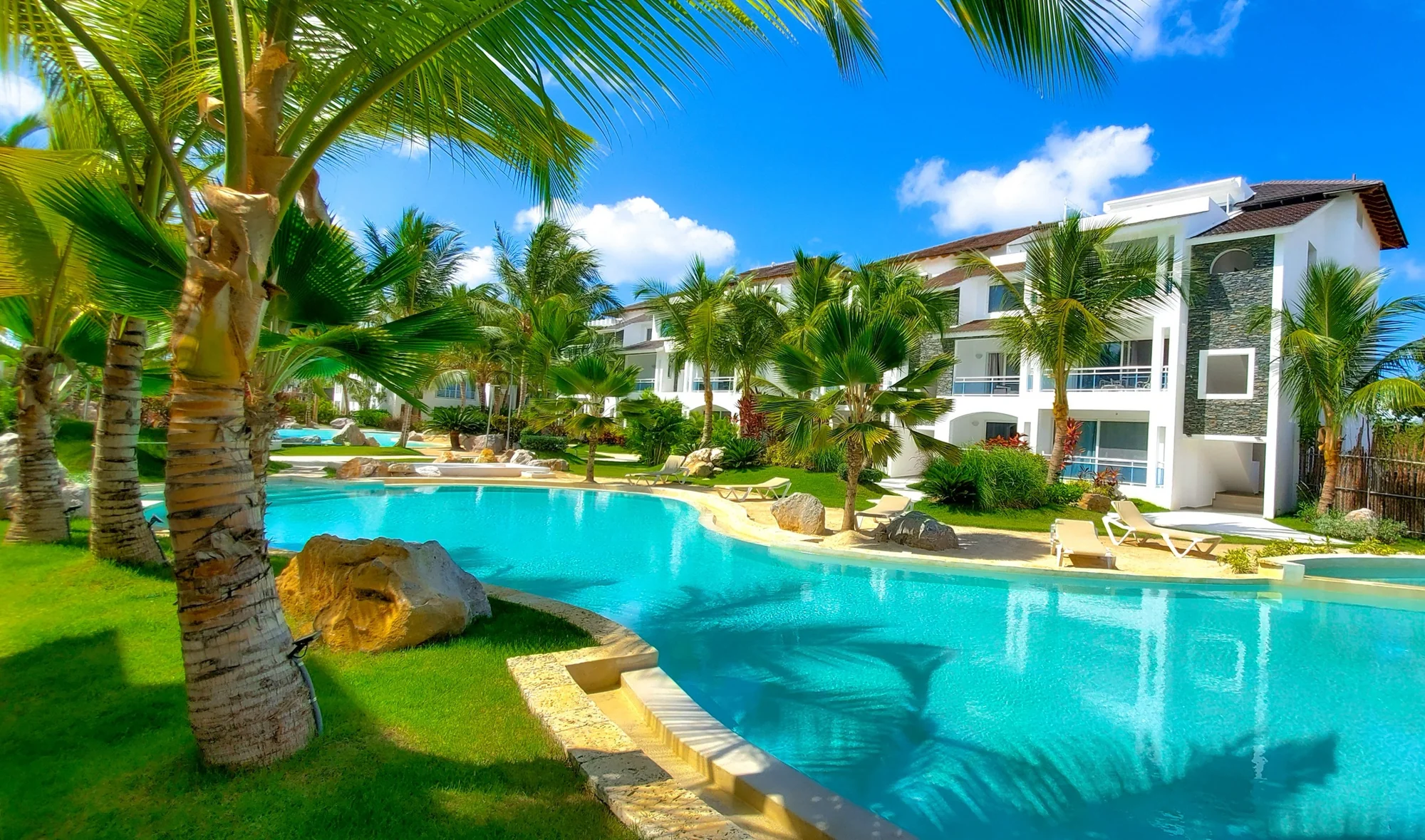 Estrella Gardens · Penthouse URSA 301